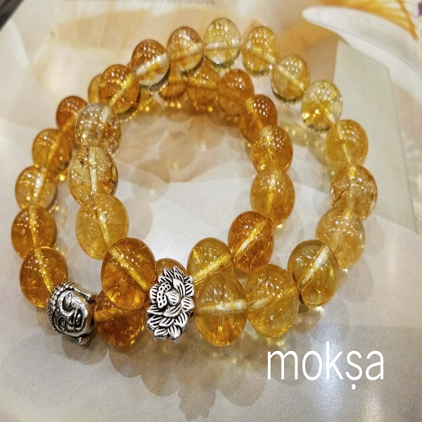Yellow Citrine And Onyx Gemstone Bracelate, Size: Adjustable at Rs  550/piece in Jaipur