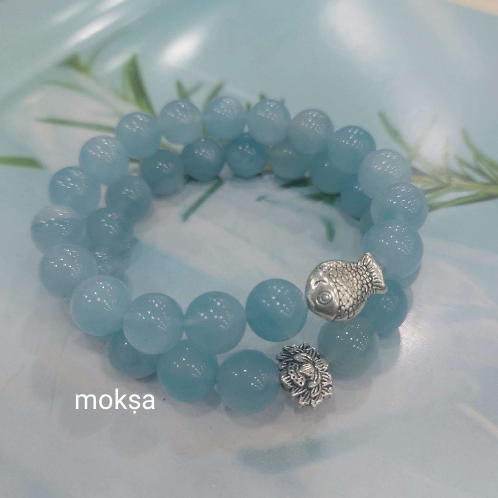 Bracelet with aquamarine deals stone